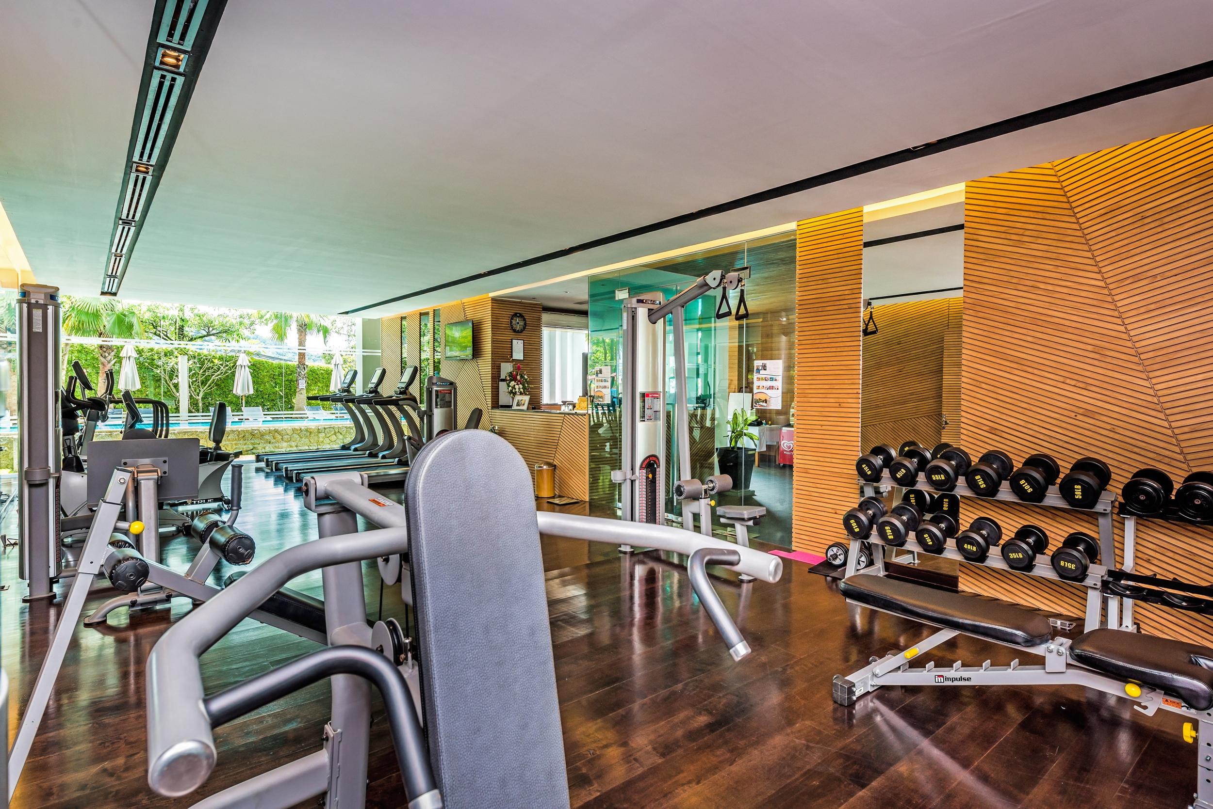 윈덤 씨 펄 리조트 푸켓  Patong 외부 사진 The gym at the hotel